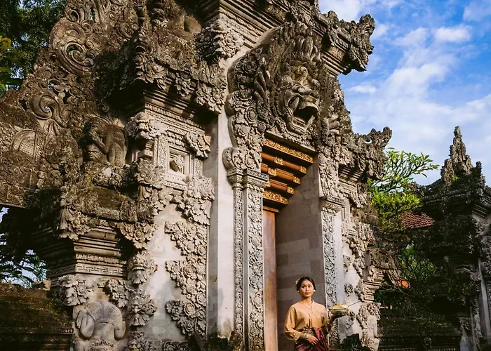 Puri Kantor Legacy - Heritage Palace