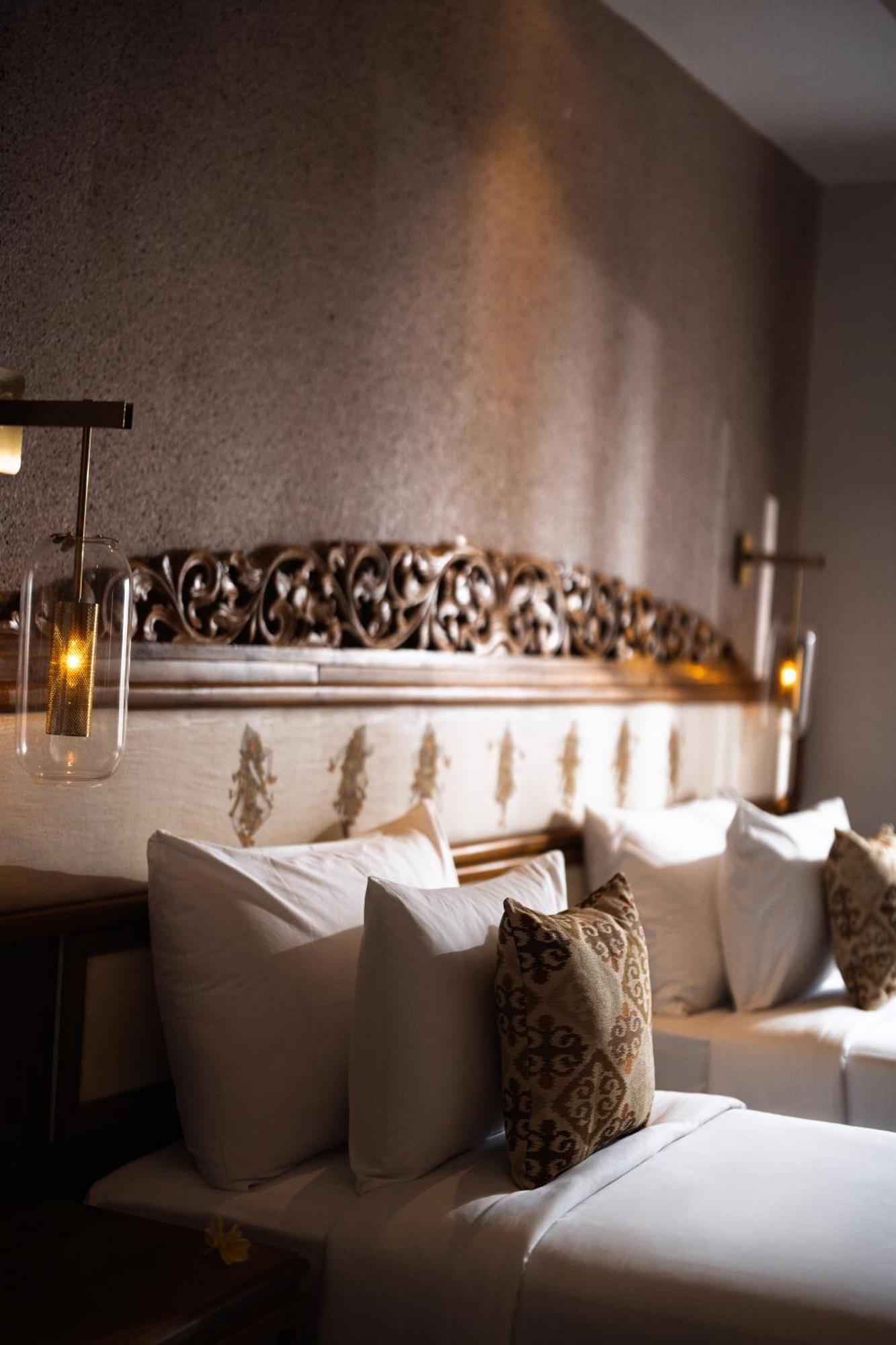 Puri Kantor Legacy - Heritage Palace